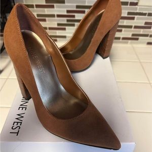 Nine West Women’s size 4 Pump - Color Brown/Camel